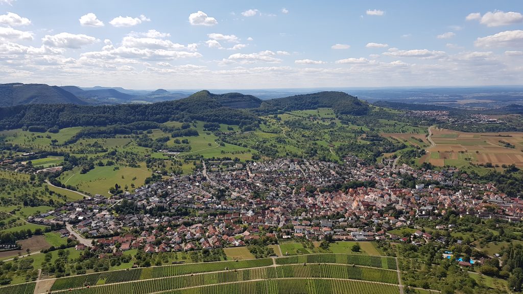 Blick auf Neuffen von der Burg Hohenneuffen